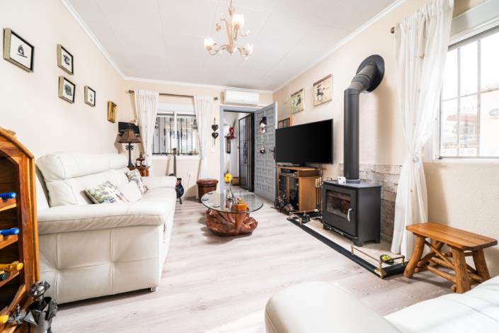 Image No.17-4 Bed Villa for sale