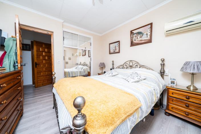 Image No.21-4 Bed Villa for sale