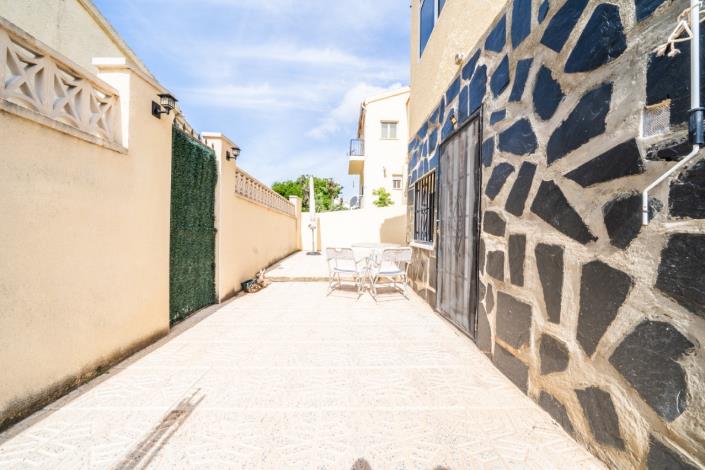 Image No.26-4 Bed Villa for sale