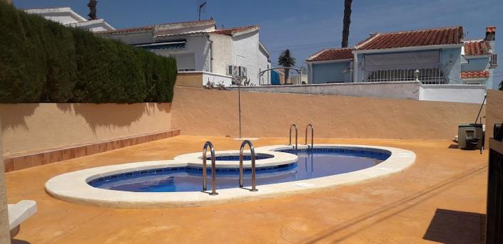 Image No.4-2 Bed Semi-Detached for sale