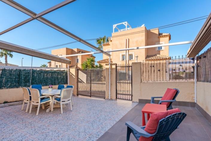 Image No.6-2 Bed Semi-Detached for sale