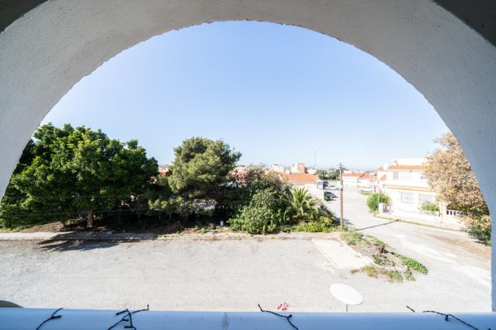 Image No.14-2 Bed Townhouse for sale