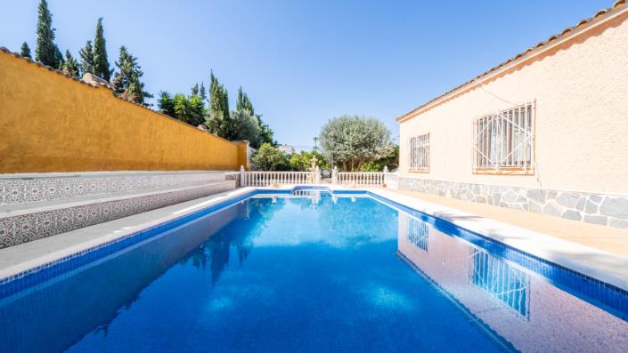 Image No.56-7 Bed Villa for sale