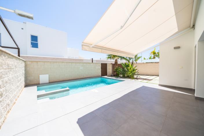 Image No.7-3 Bed Villa for sale