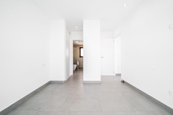 Image No.38-3 Bed Villa for sale