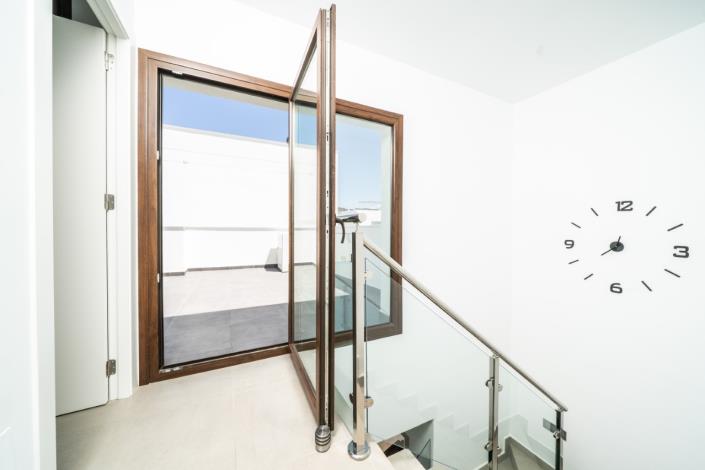 Image No.39-3 Bed Villa for sale