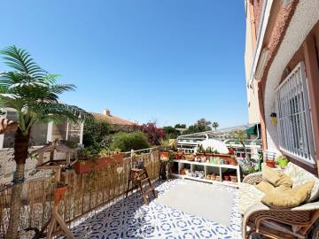 Property-for-sale-in-La-Marina-with-sea-views--4---Portals-