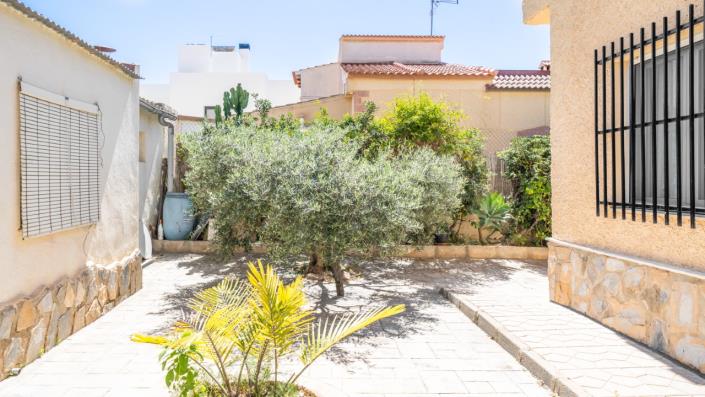 Image No.23-5 Bed Villa for sale