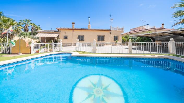 Image No.29-5 Bed Villa for sale