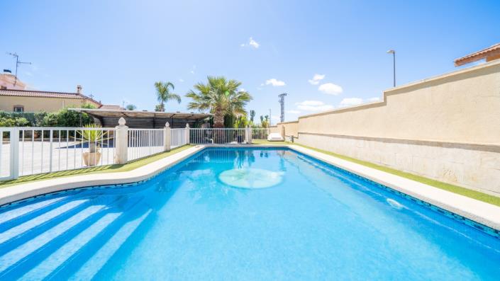 Image No.30-5 Bed Villa for sale