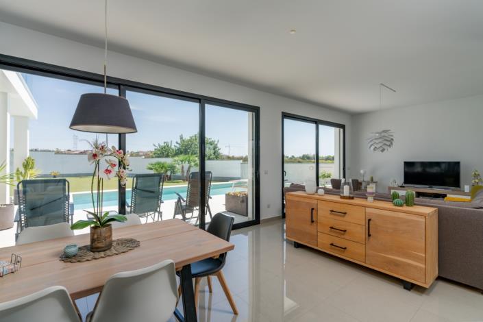 Image No.9-4 Bed Villa for sale