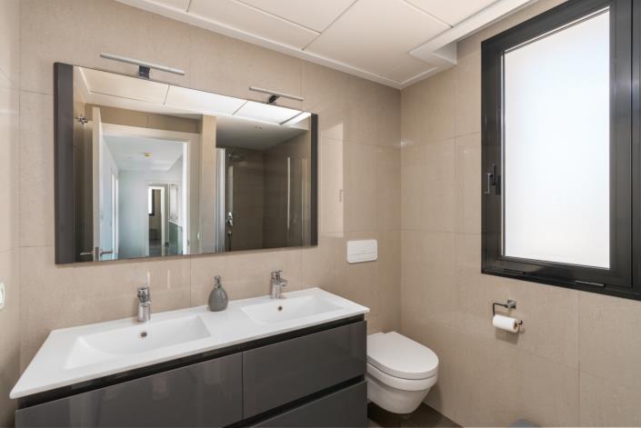 Image No.20-4 Bed Villa for sale