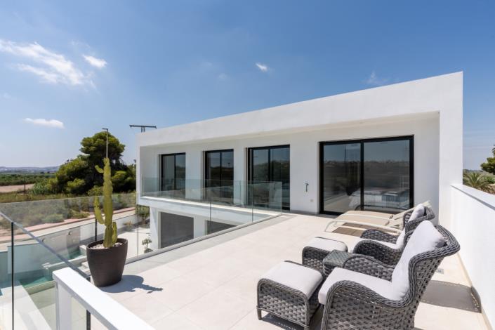 Image No.23-4 Bed Villa for sale