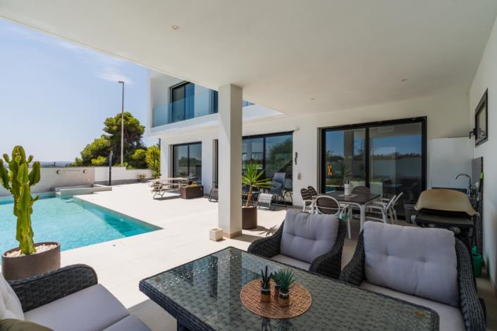 Image No.25-4 Bed Villa for sale