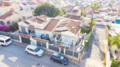 Detached-Property-for-sale-in-La-Marina--1---Canva-