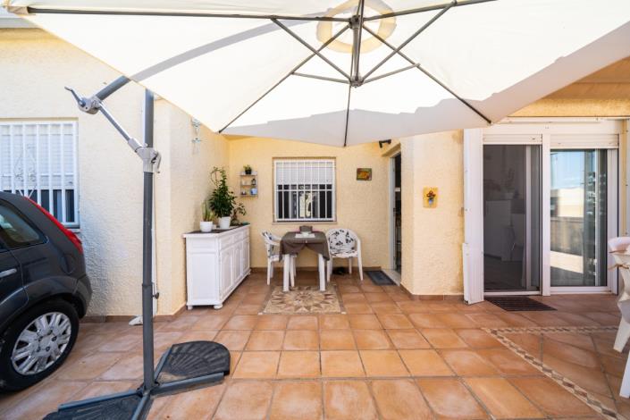 Image No.5-Villa de 4 chambres à vendre à La Marina