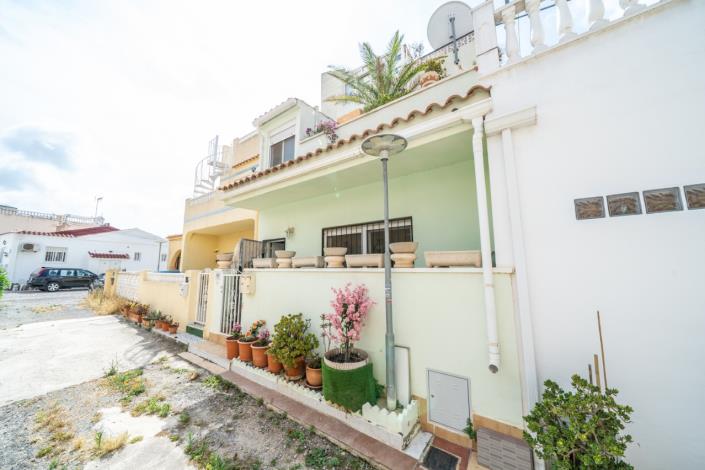 Image No.3-Maison de ville de 1 chambre à vendre à La Marina