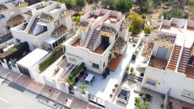 Villa-for-Sale-in-La-Marina--2---Canva-