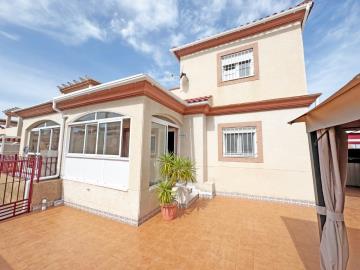 Quad-Villa-for-Sale-in-La-Marina----1---Canva-