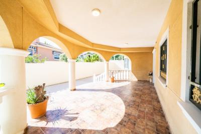 Detached-Property-for-sale-in-La-Marina--12---Canva-
