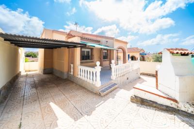 Detached-Villa-for-sale-in-Costa-Blanca--2---Canva-