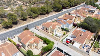Villa-for-sale-in-La-Marina--2---Portals-