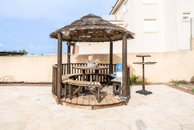 Villa-with-pool-for-sale-in-Costa-Blanca--9---Portals-