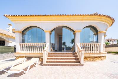 Detached-Villa-for-sale-in-Costa-Blanca--6---Portals-