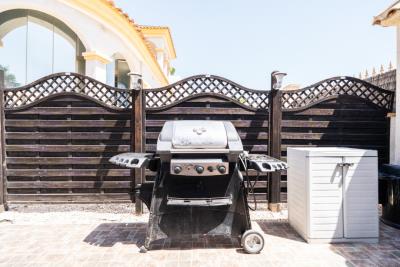 Detached-Villa-for-sale-in-Costa-Blanca--8---Portals-