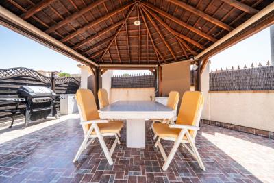 Detached-Villa-for-sale-in-Costa-Blanca--7---Portals-