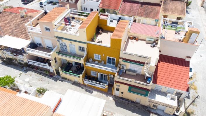 Image No.3-2 Bed Townhouse for sale