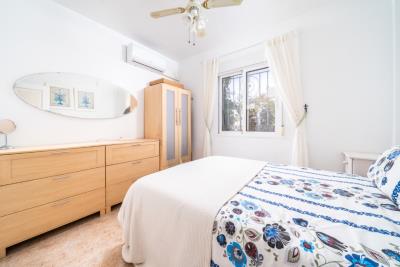 Detached-Villa-for-sale-in-La-Marina--13---Portals-