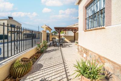 Detached-Villa-for-sale-in-Costa-Blanca--10---Portals-