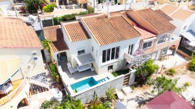 Detached-Villa-for-sale-in-Costa-Blanca--0d---Portals-