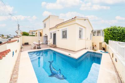 Detached-Villa-for-sale-in-Costa-Blanca--1---Portals-