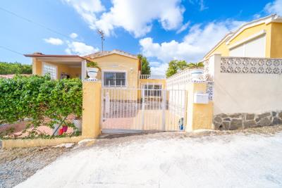 Detached-Property-for-sale-in-La-Marina--2---Portals-