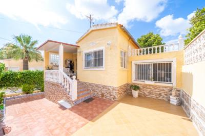 Detached-Property-for-sale-in-La-Marina--1---Portals-