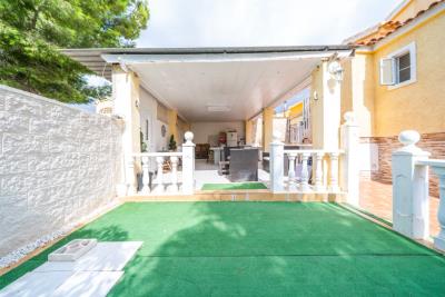 Detached-Property-for-sale-in-La-Marina--6---Portals-