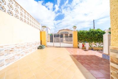 Detached-Property-for-sale-in-La-Marina--13---Portals-