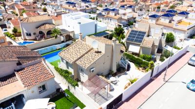 Detached-Villa-for-sale-in-Costa-Blanca--2---Portals-