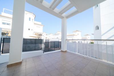 Detached-villa-for-sale-in-La-Marina--9---Portals-