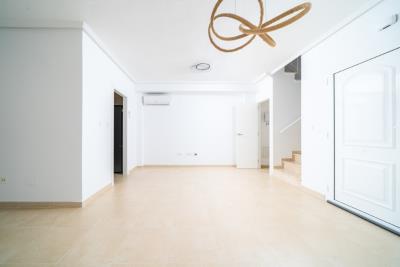 Detached-villa-for-sale-in-La-Marina--15---Portals-
