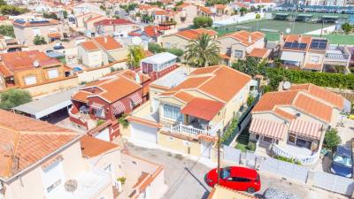 Detached-Property-for-sale-in-La-Marina--2---Portals-