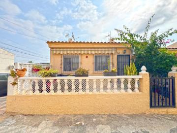 Terraced-Property-for-sale-in-La-Marina--1---Portals-