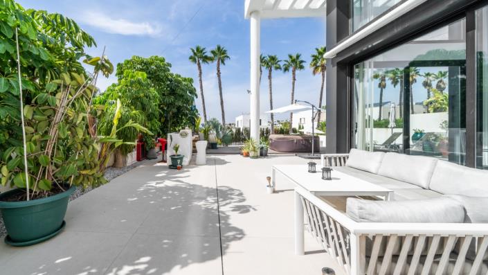 Image No.8-4 Bed Villa for sale