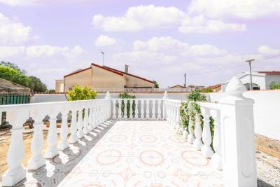 Villa-for-sale-in-La-Marina--15---Portals-