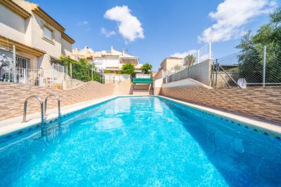 Quad-Villa-for-Sale-in-La-Marina---2---Portals-