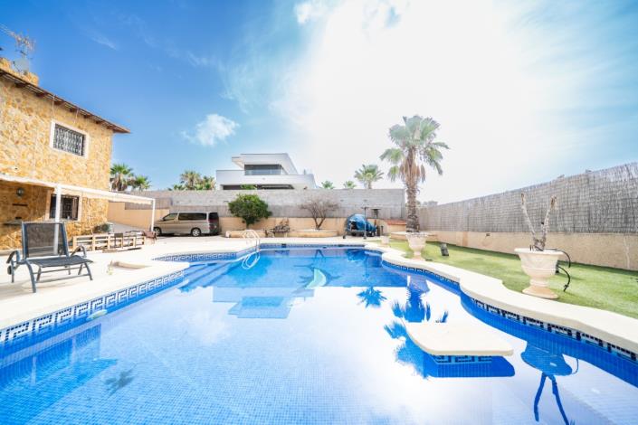 Image No.6-Villa de 6 chambres à vendre à La Marina