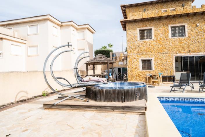 Image No.12-Villa de 6 chambres à vendre à La Marina