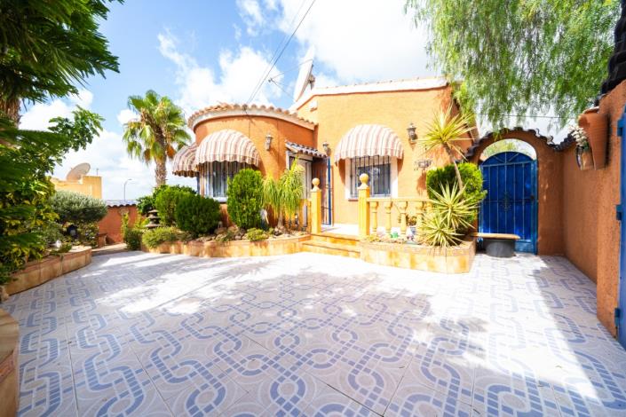 Image No.3-Villa de 2 chambres à vendre à La Marina